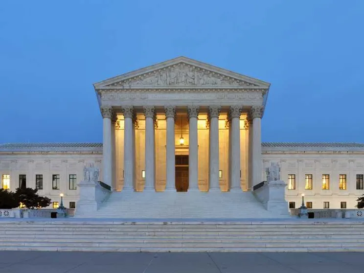 Lo strapotere di Trump e lo "scudo" della Corte Suprema
