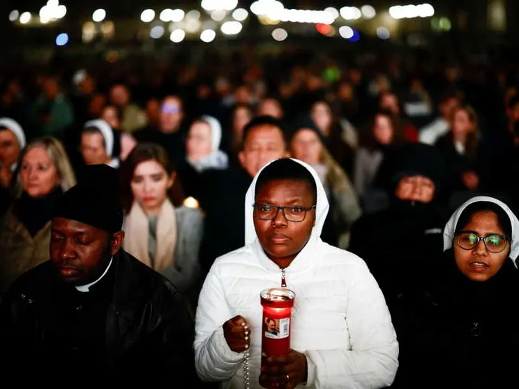 Papa Francesco e la scelta di non mostrarsi: resistere senza vedere