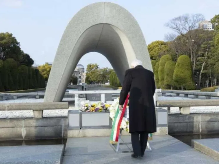 L'allarme di Mattarella per il moltiplicarsi delle minacce nucleari
