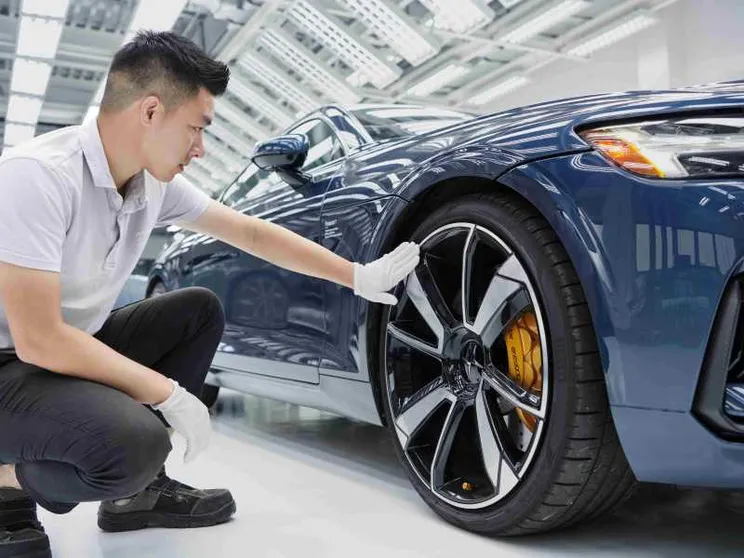 Ha tecnologia e prezzi migliori: la Cina non compra più le auto europee