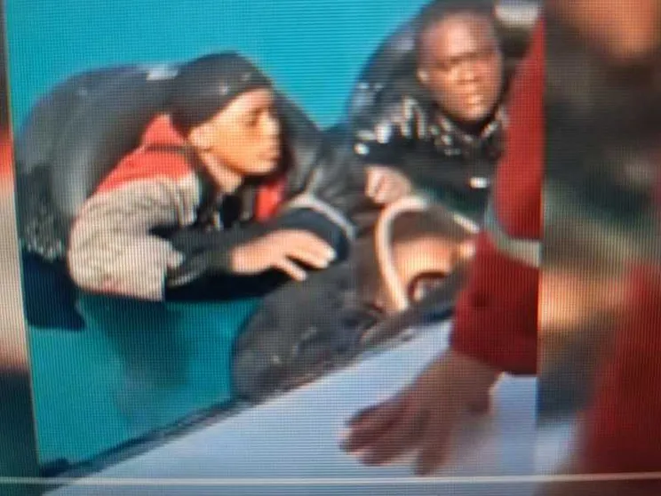 Un altro, tragico, naufragio: 10 salvati, 6 morti e 40 dispersi