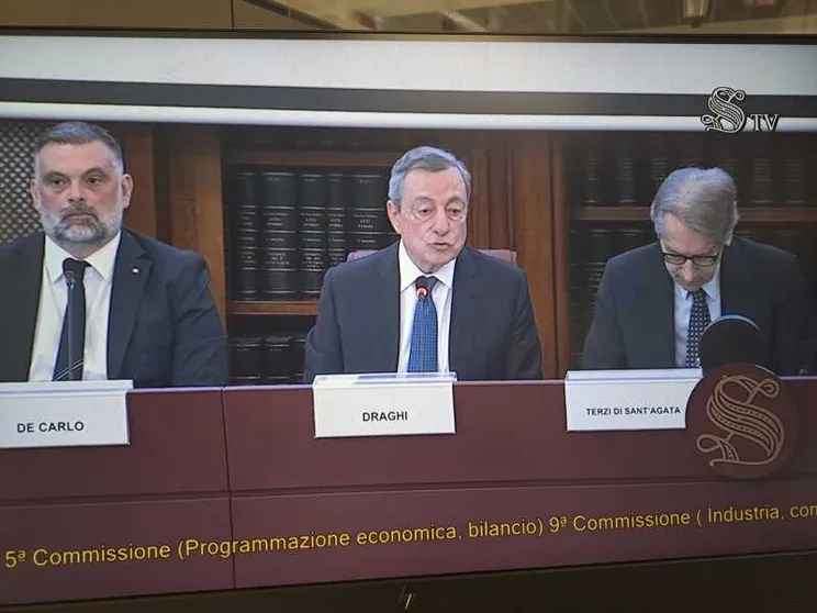 Draghi: «L'Europa sia uno Stato solo. Un comando unico per la Difesa»