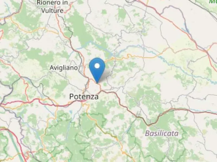 Terremoto in Basilicata, scuole chiuse e treni fermi
