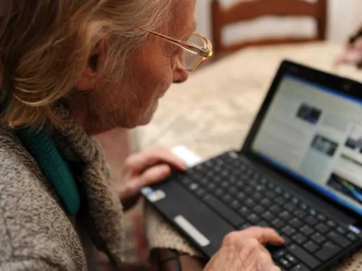 Le truffe online costano mezzo miliardo agli italiani: come evitarle