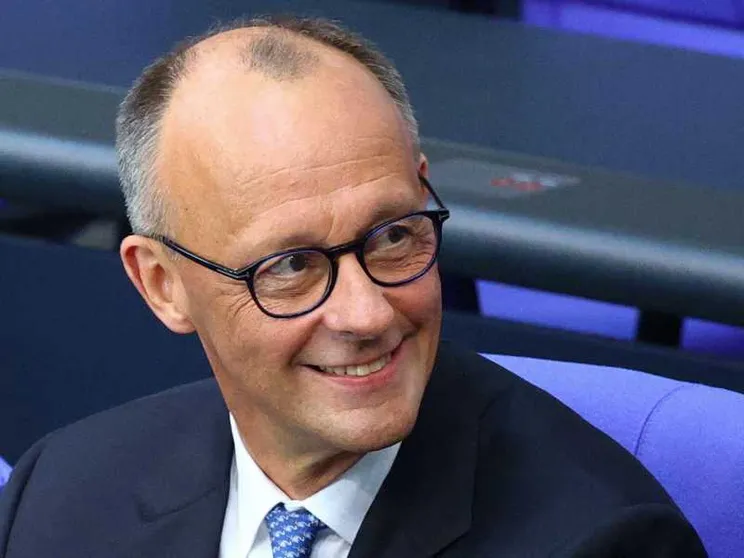 Chi è il cancelliere Merz e perché parte come un leader dimezzato