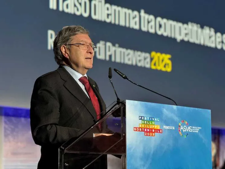 ASviS: investire in green e digitale farebbe salire il Pil dell'1,1% al 2035