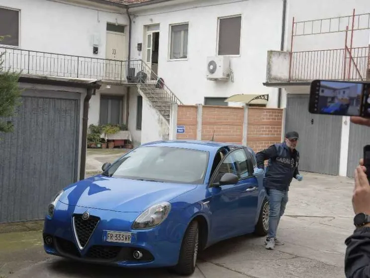 Garlasco, perquisizioni a casa di Sempio, dei genitori e degli amici