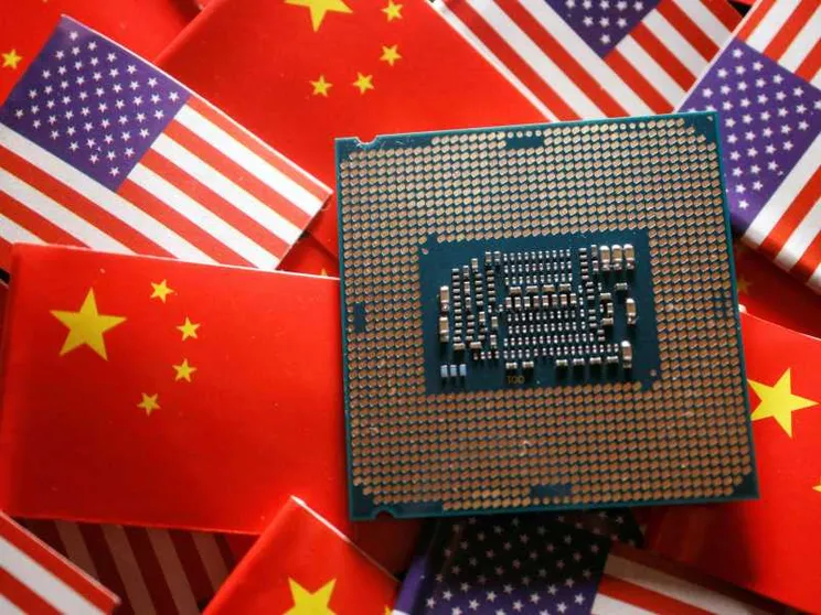 La Cina aumenta i controlli sulle esportazioni. Un avvertimento agli Usa