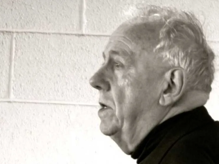 Addio al filosofo cattolico MacIntyre, teorico del comunitarismo