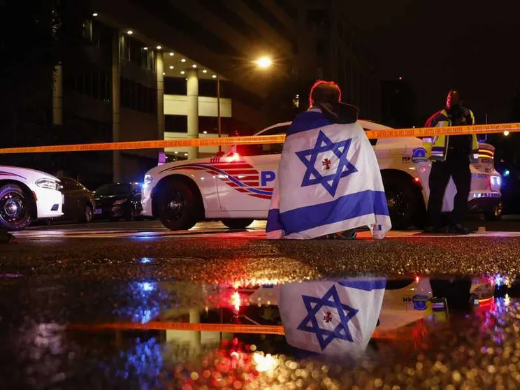 «L'antisemitismo? Iniziato molto prima della guerra, si auto-alimenta»