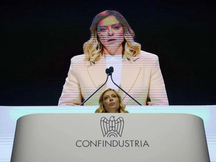 Meloni: «Via i dazi interni all'Ue. Pensiamo in grande»