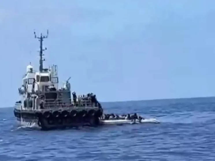 «Quattro migranti si sono gettati in acqua per sfuggire ai libici»