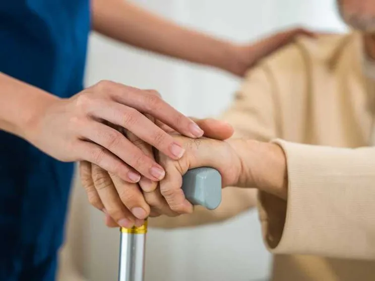 «Ascoltiamo i malati: chiedono cure palliative, non la morte»