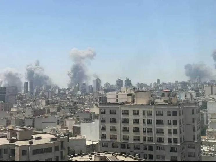 La risposta di Teheran ai raid Usa. Poi Trump annuncia il cessate il fuoco