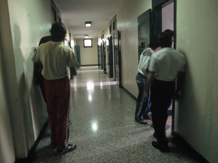 Sovraffollate e senza educatori: «Le carceri minorili sono allo sfascio»