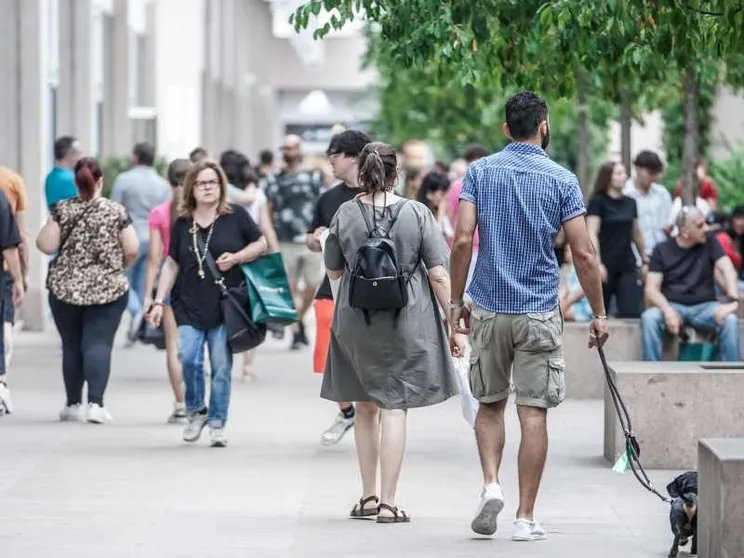 I giovani non fanno figli perché il futuro li spaventa