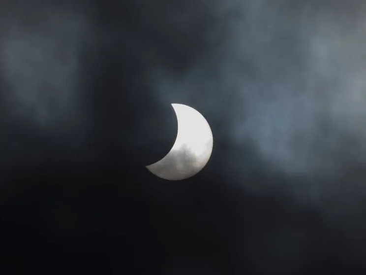 Le eclissi: finestre sull'ignoto attraverso cui l'universo ci parla