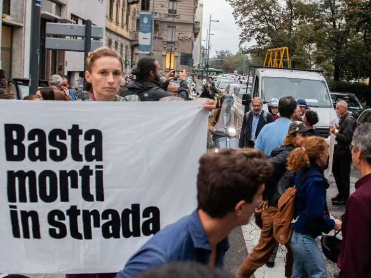 Una vittima dietro l'altra sulla strada: l'Italia non è un Paese per pedoni