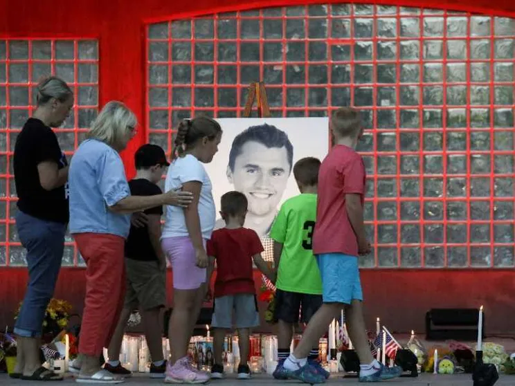 L'omicidio di Charlie Kirk ci spinga a riscoprire la bellezza del dialogo