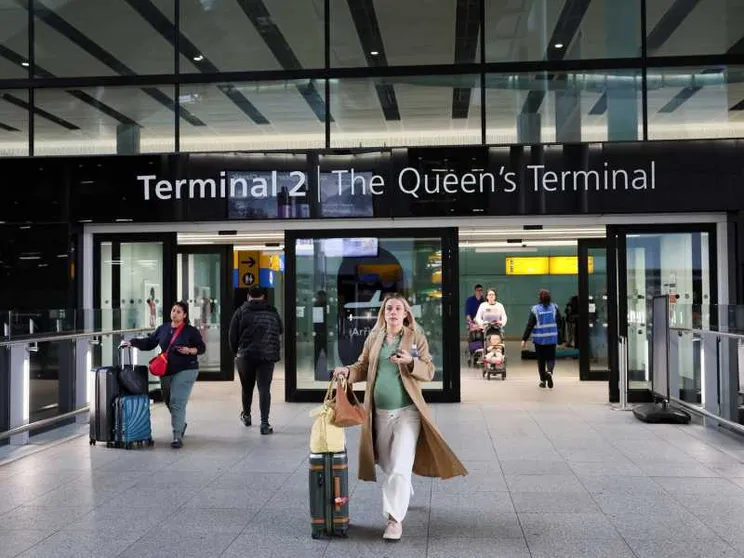 Aeroporti europei in tilt, avanza l'ipotesi del cyberattacco