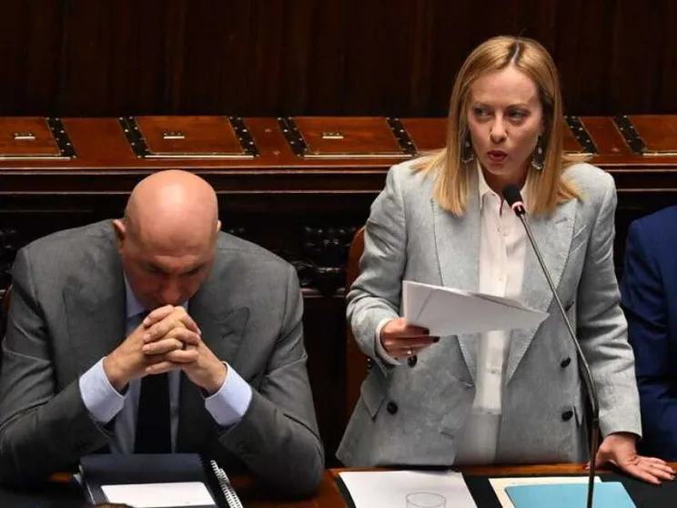 Il ministro della Difesa Crosetto e la premier Meloni