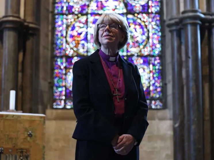 Anglicani, una donna a capo
della Chiesa d’Inghilterra