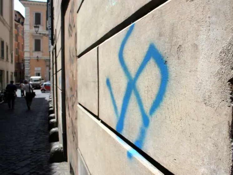«L'antisemitismo non può essere oggetto di strumentalizzazione»