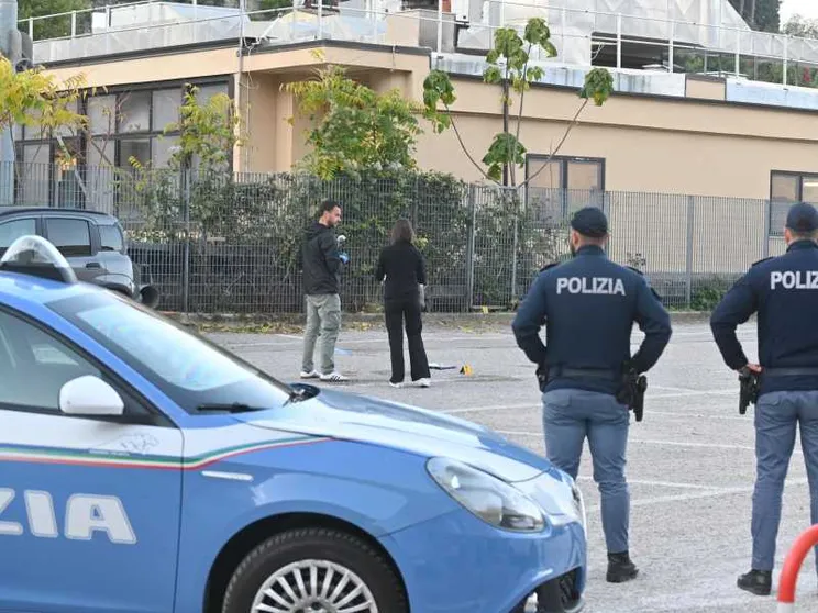 La polizia contro la manovra:
«Zero fondi per noi, miliardi al riarmo»