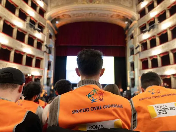 Se c'è odore di zolfo riscopriamo l'anima del Servizio civile