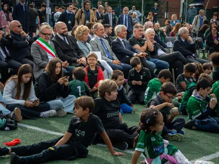 A Torino c’è un prato verde dove gioca anche chi non può