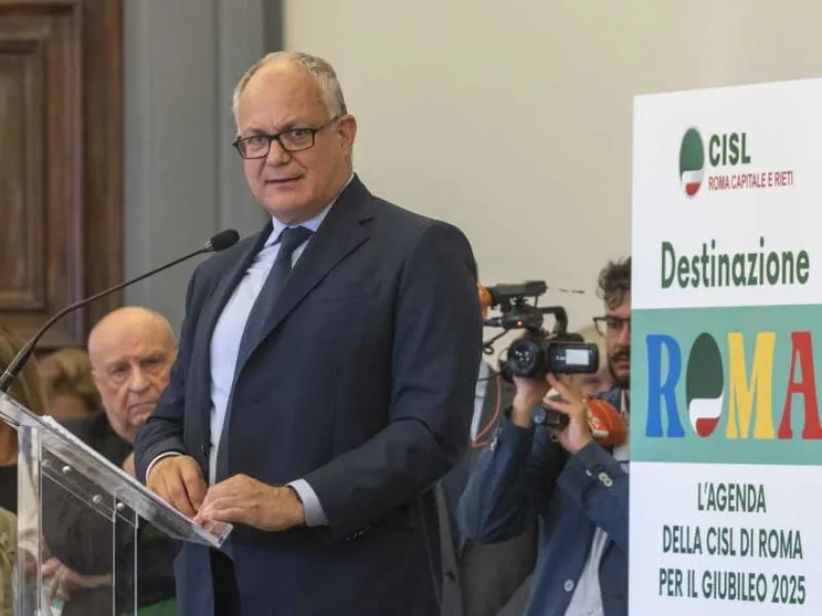 Il sindaco Gualtieri