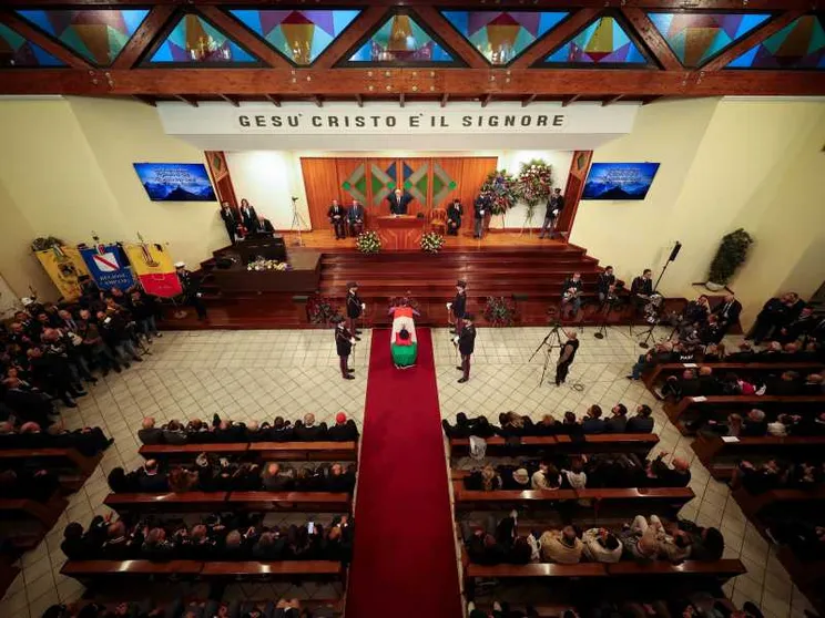 L’addio ad Aniello con i fratelli evangelici: la speranza cammina insieme