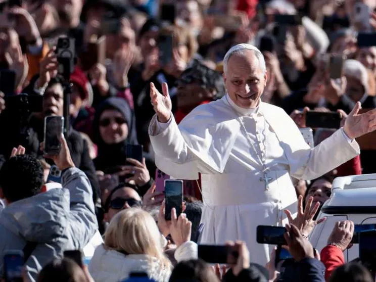 Il Papa: «Se non custodiamo il Creato finiamo per devastarlo»