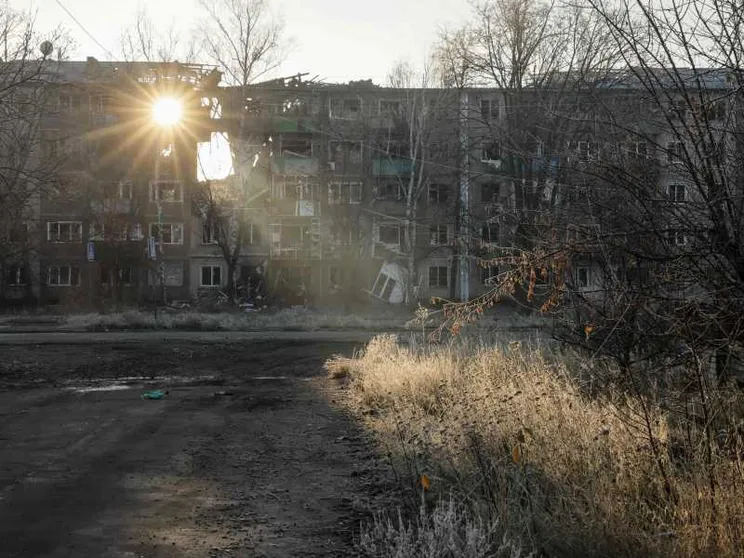 Per l'Ucraina una pace da adulti. Oltre il riarmo