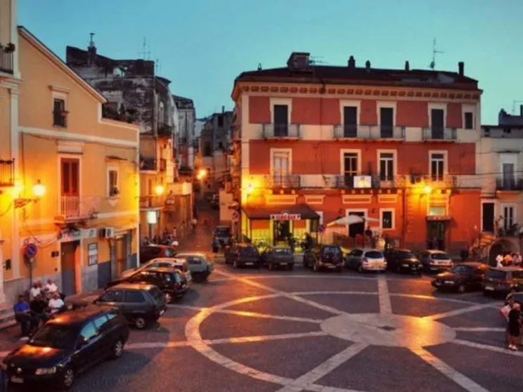 Il paese nel Foggiano che è rinato grazie a Pnrr e migranti