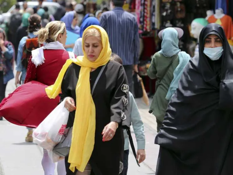 Iran: donne senza velo a maratona, aperto procedimento penale