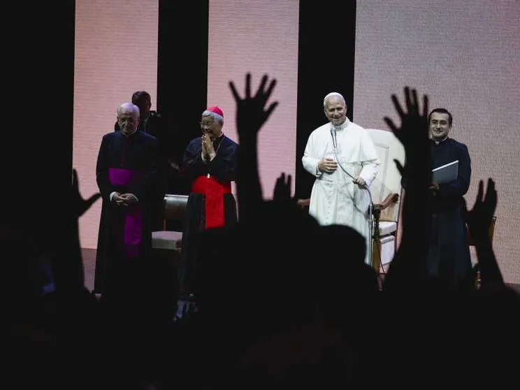 È bello essere prete. È bello sentirne parlare. Grazie Santo Padre