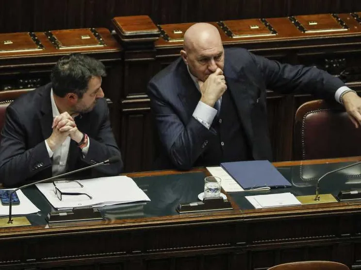 Gli aiuti all'Ucraina sono «militari»? Sì, ma l'aggettivo ha diviso il governo