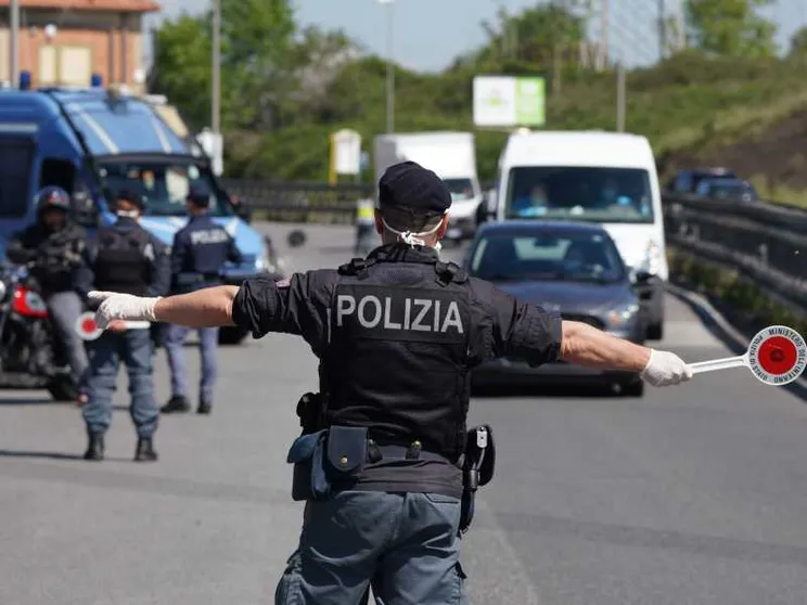 La Polizia Stradale dà i numeri: al volante non siamo messi bene