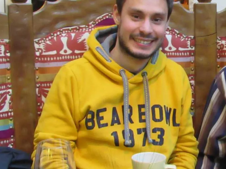 Dieci anni fa il rapimento di Regeni: i silenzi e l'amore della famiglia