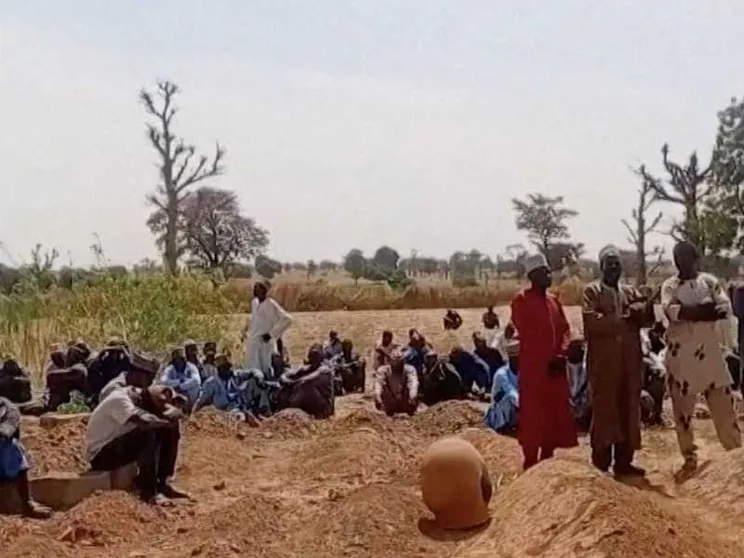 In Nigeria è terrore con un'altra strage di 200 persone in due attacchi jihadisti