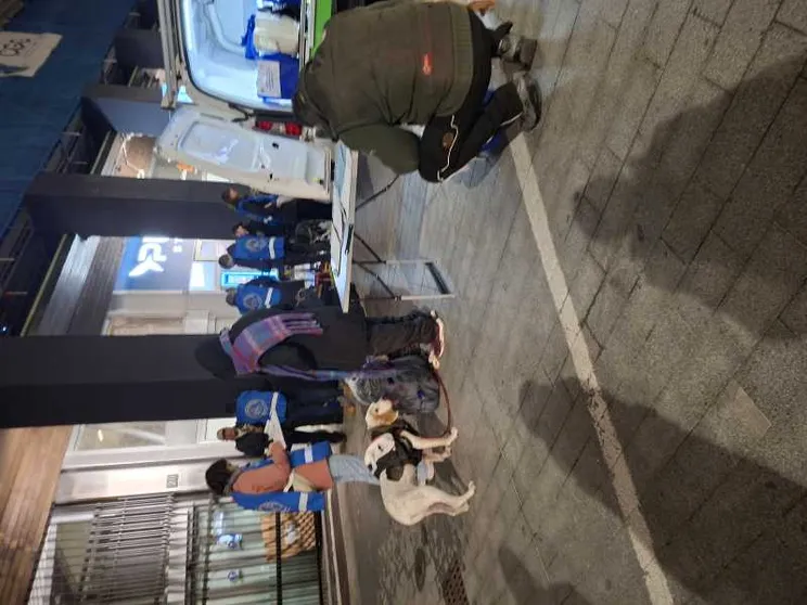 Un momento del censimento dei senzatetto a Milano
