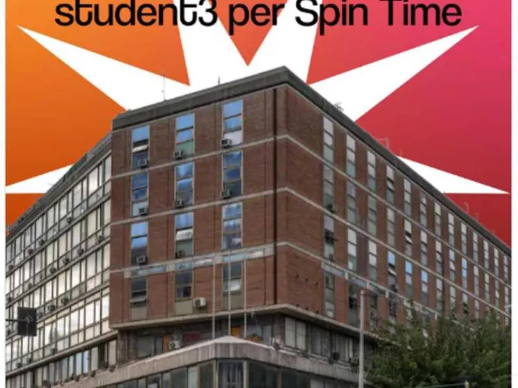 l'immobile di Spin Time Labs, in via Santa Croce in Gerusalemme nel quartiere Esquilino, occupato nel 2013 dai movimenti per la casa. Ansa