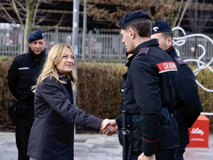 Meloni recentemente in visita alla stazione di Rogoredo