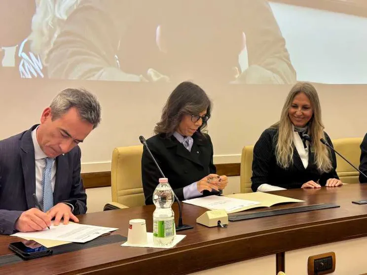 Consumatori e imprese aderiscono al Manifesto per eliminare i Pfas