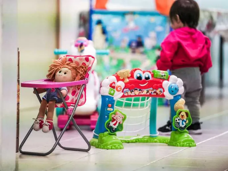 Al via il registro nazionale delle famiglie affidatarie: cosa cambia con la nuova legge