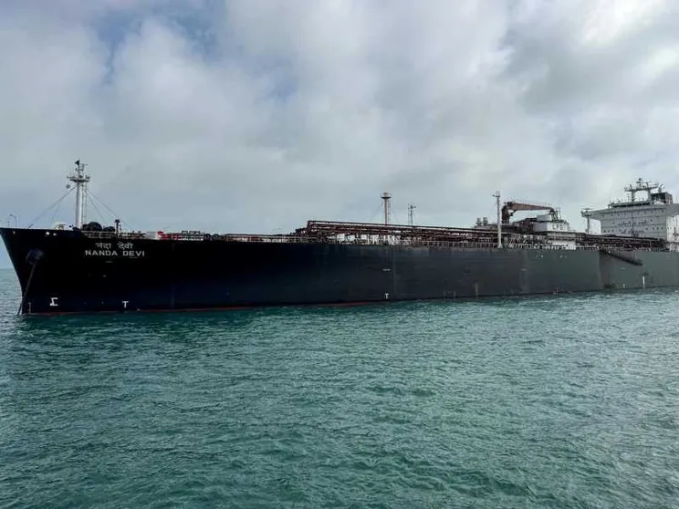 La “porta” di Hormuz è stretta, ma non blindata: chi passa e chi no