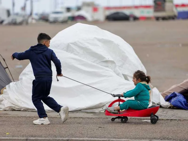 I canti dei bambini per fermare il frastuono della guerra