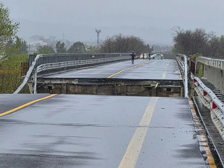 Centro Sud flagellato dal maltempo: in Molise crolla un ponte