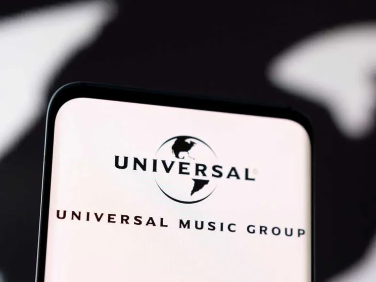 Il fondo Pershing offre 9,4 miliardi per l'acquisizione di Universal Music